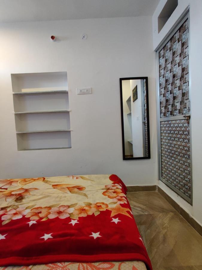 Varah Square Guest House 푸쉬카르 외부 사진